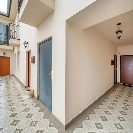 Prime 21 - By Immokon * Budapest